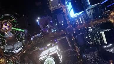 上海城市街道鸟瞰俯视夜景航拍视频的预览图